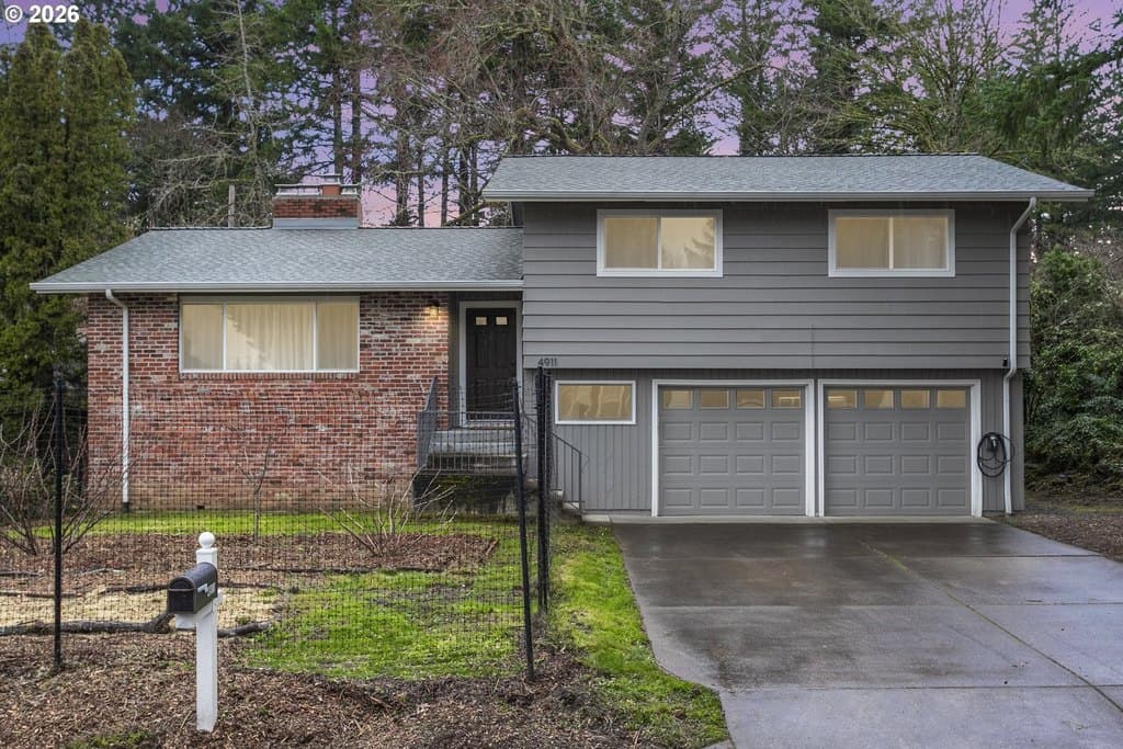 4911 Parkhill St, Lake Oswego