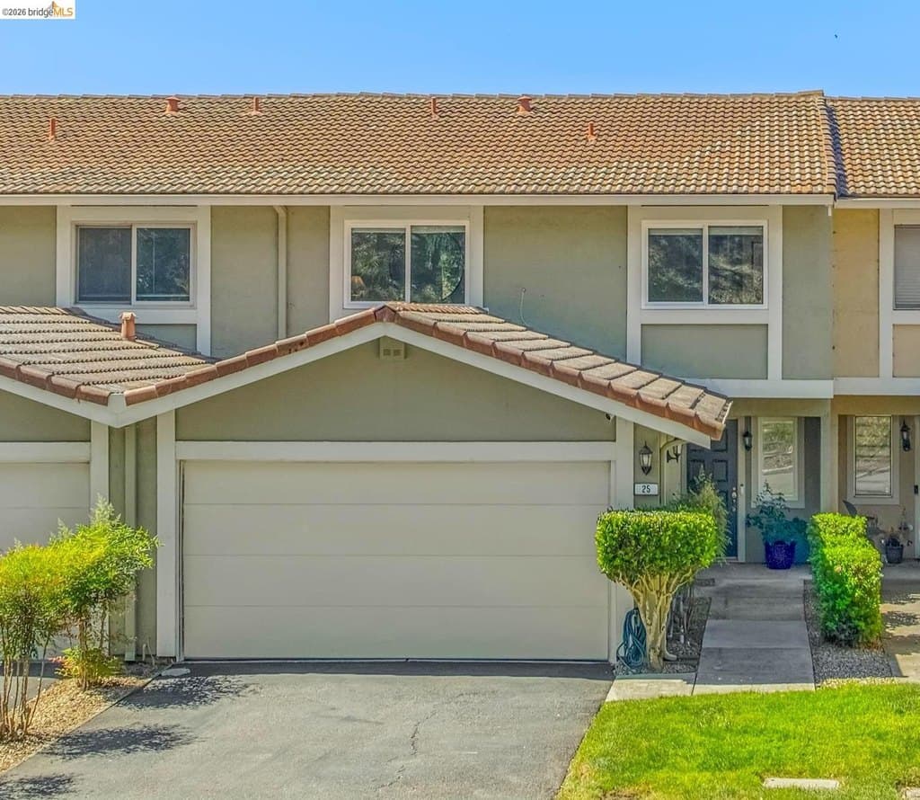 25 Graeagle, Oakland