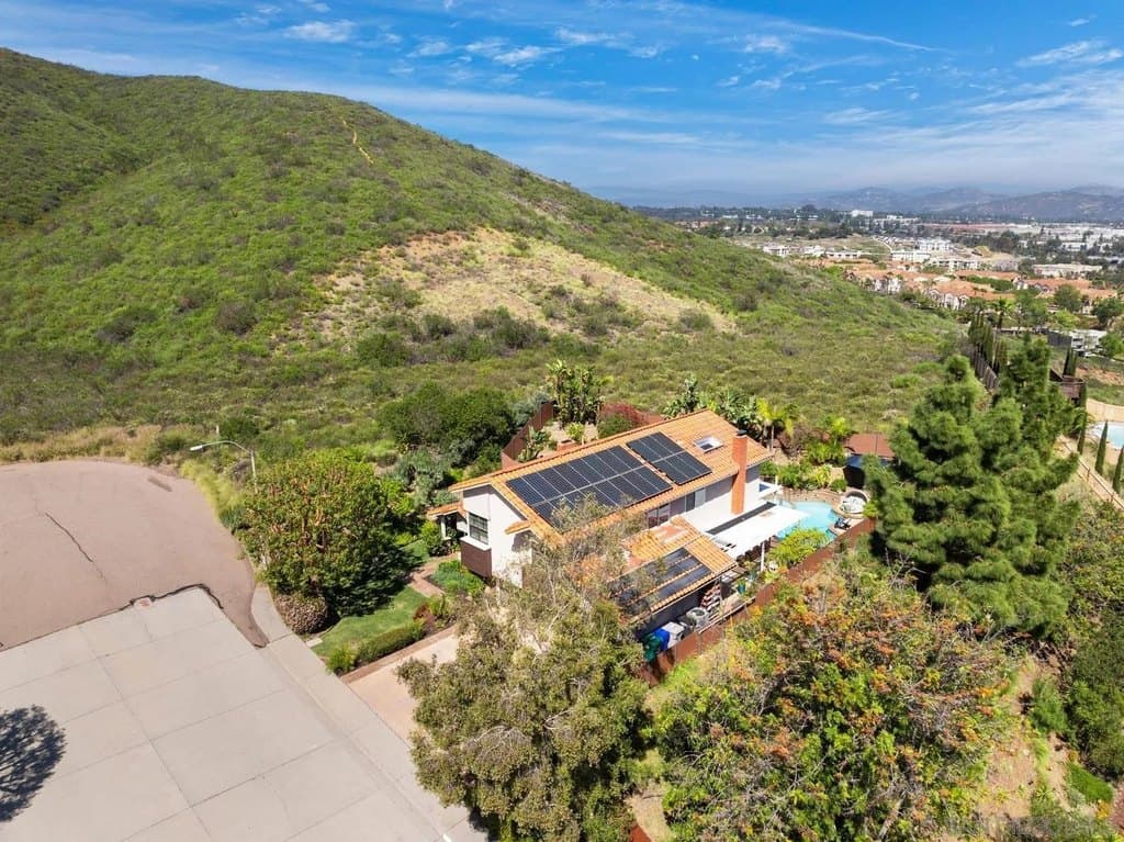 14265 Manzella Dr, San Diego