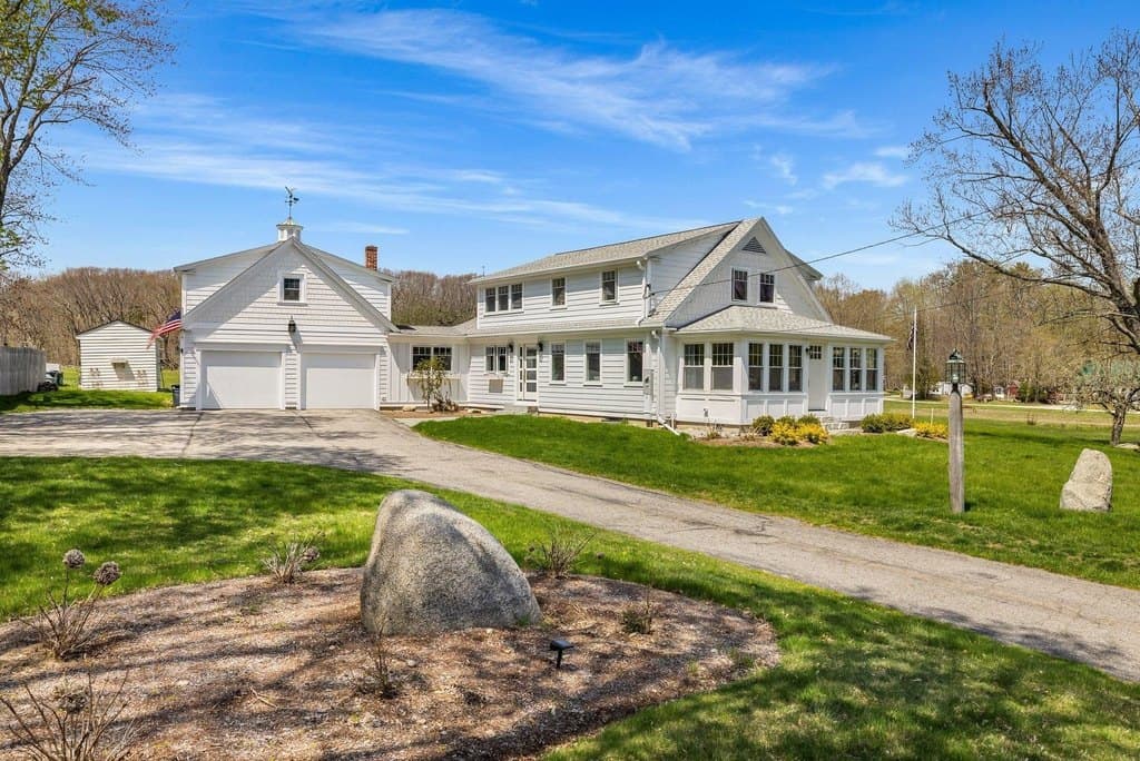 335 Central Rd