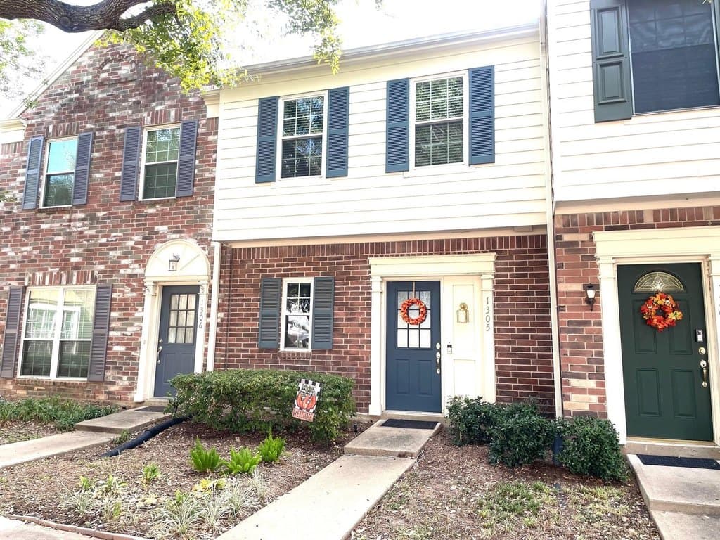 2910 Grants Lake Blvd Unit 1305, Sugar Land