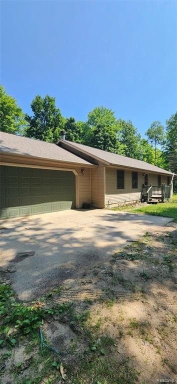 2288 Nimrod Rd, Traverse City