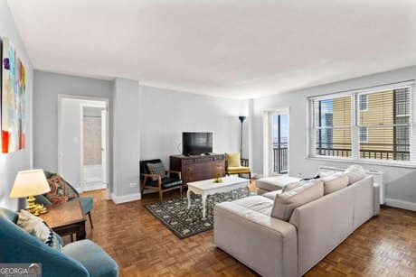 300 Peachtree St NE Apt 20O