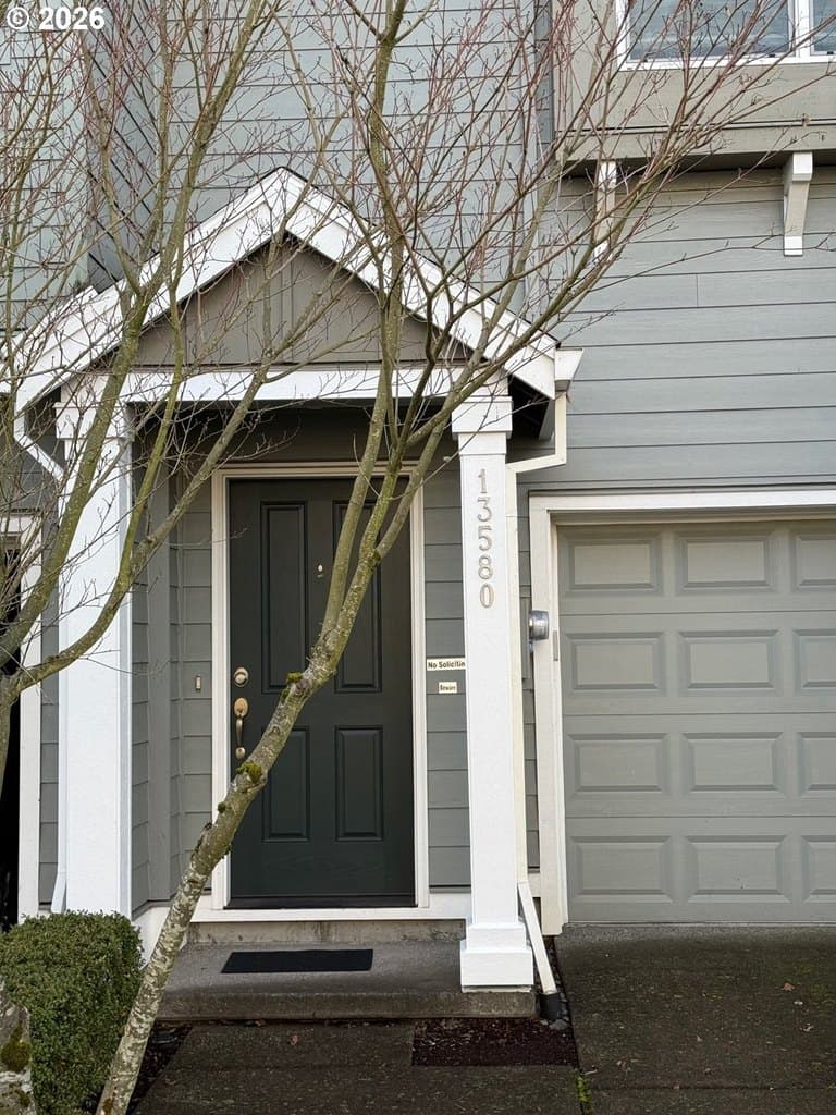 13580 SW Rosemary Ln, Portland