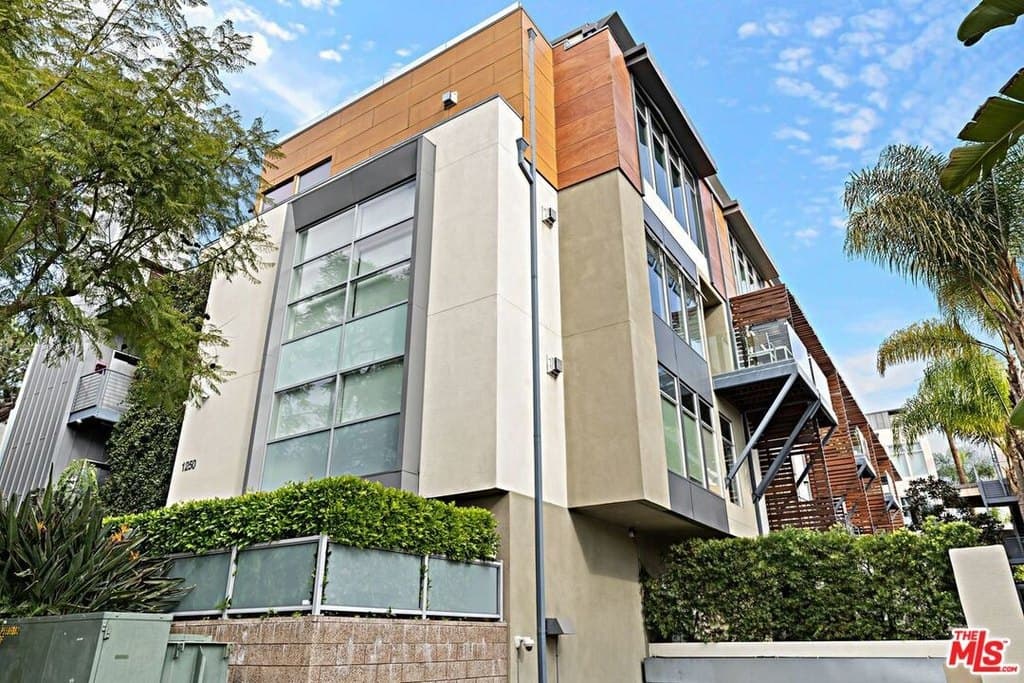 1250 N Harper Ave Unit 416, West Hollywood