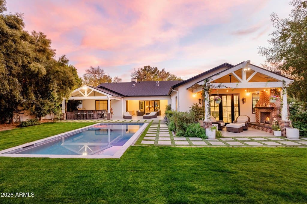 3216 E Weldon Ave, Phoenix