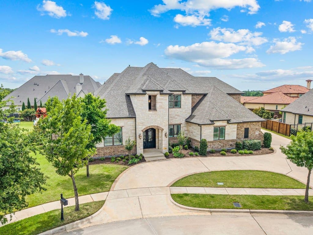 1109 Savoy Ln, Southlake