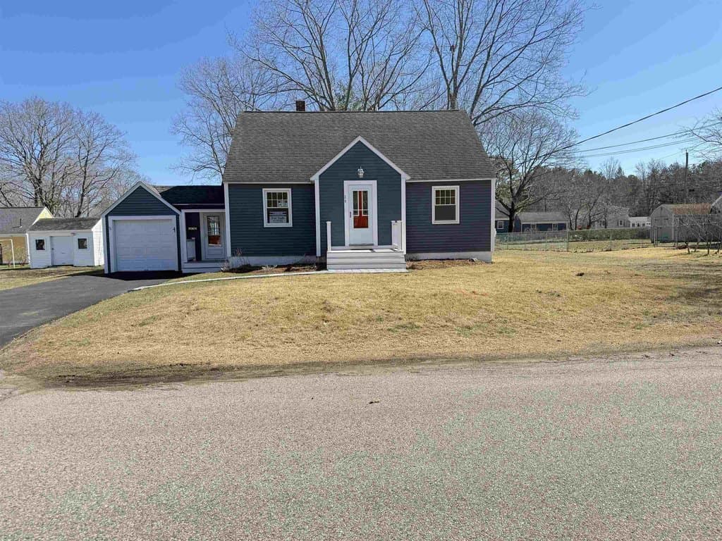20 Doris Ave, Portsmouth