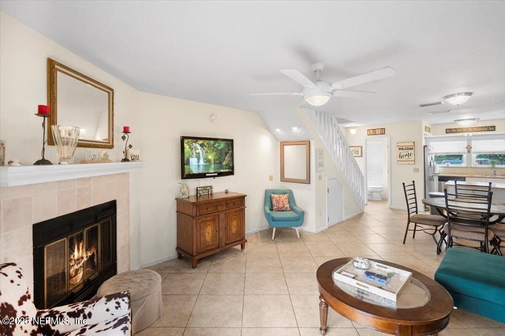 1717 2nd St S, Jacksonville Beach