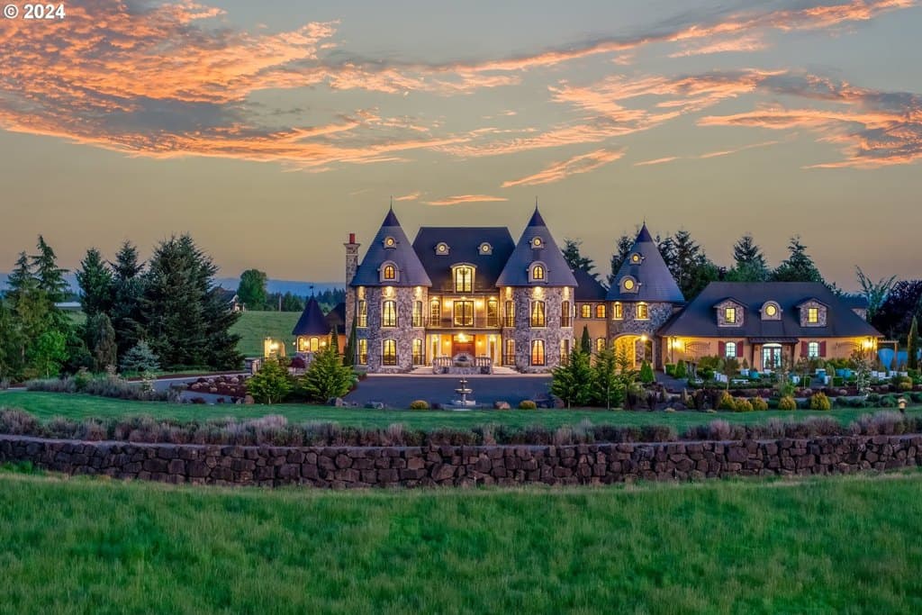 26480 SW Wilken Ln, West Linn