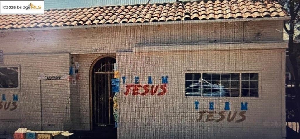 5609 Foothill Blvd, Oakland