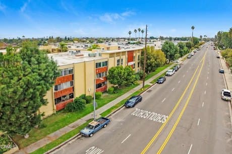 6225 Coldwater Canyon Ave Unit 104