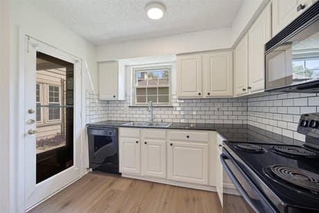 5300 Keller Springs Rd Apt 1086