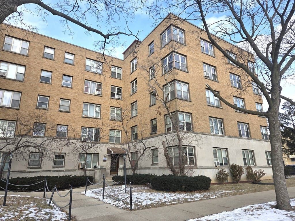 2606 W Balmoral Ave Apt 507