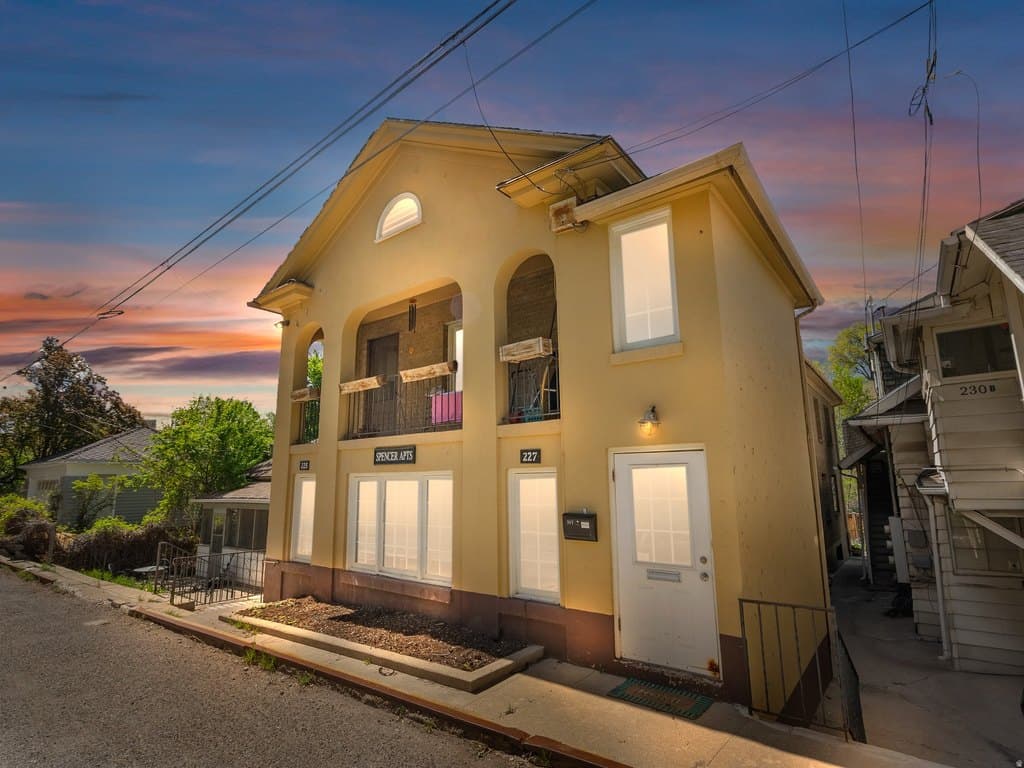 227 N Spencer Ct, Salt Lake City