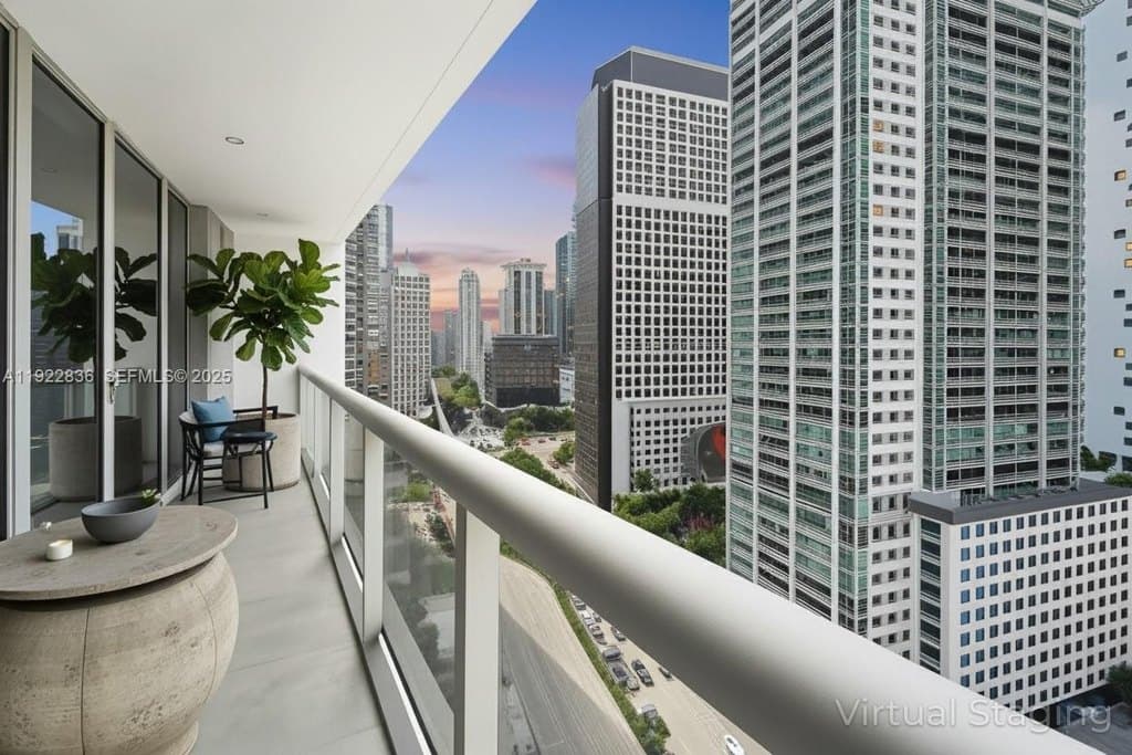 485 Brickell Ave Apt 1907
