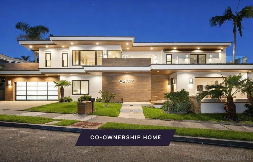 8477 El Paseo Grande Unit Share , 2