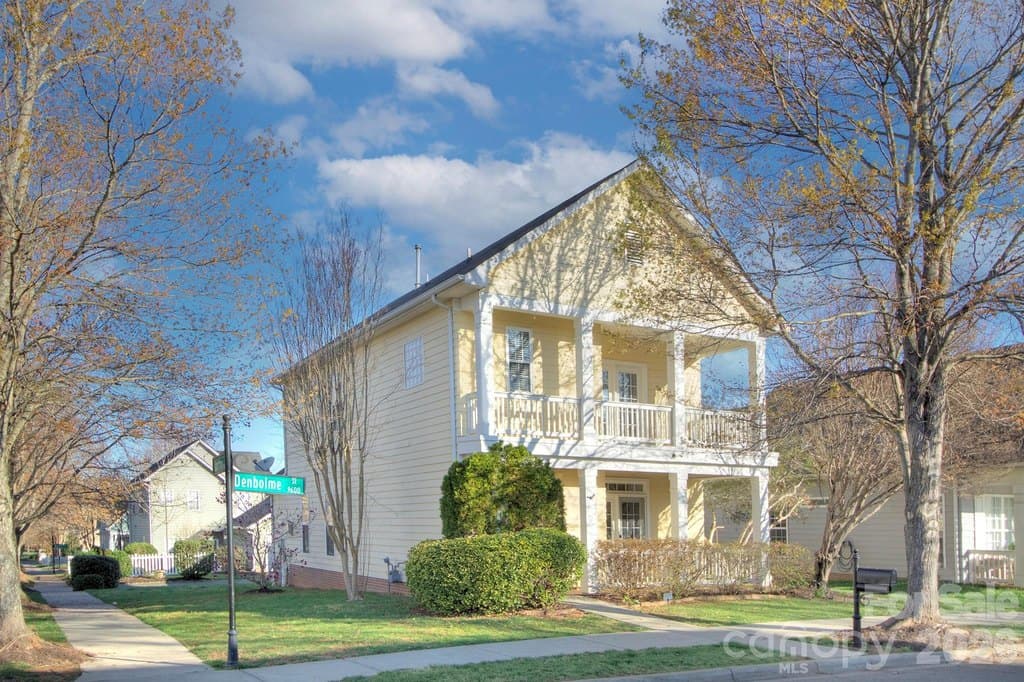 9623 Denbolme St, Huntersville