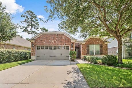 16918 Cherokee Lake Ln