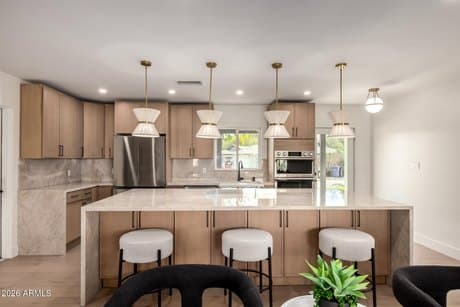 4332 E Calle Redonda St