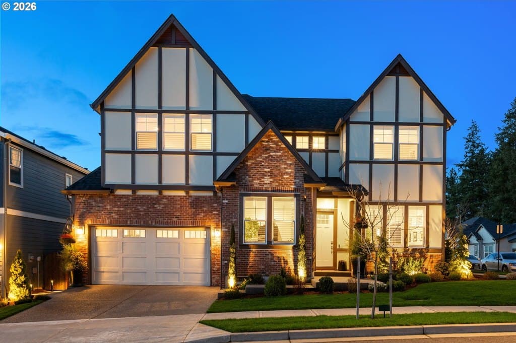 16561 SW Botany Bay Ln, Portland