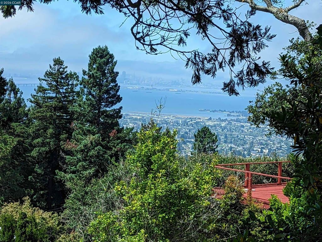 1110 Sterling Ave, Berkeley