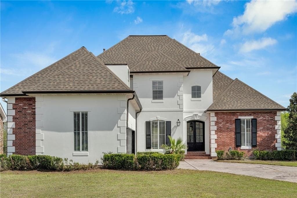 150 Pinehurst Ct, New Orleans