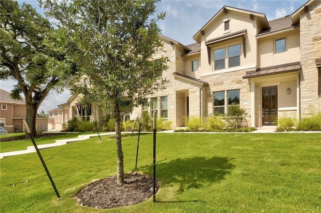 13800 Lyndhurst St Unit 304, Austin