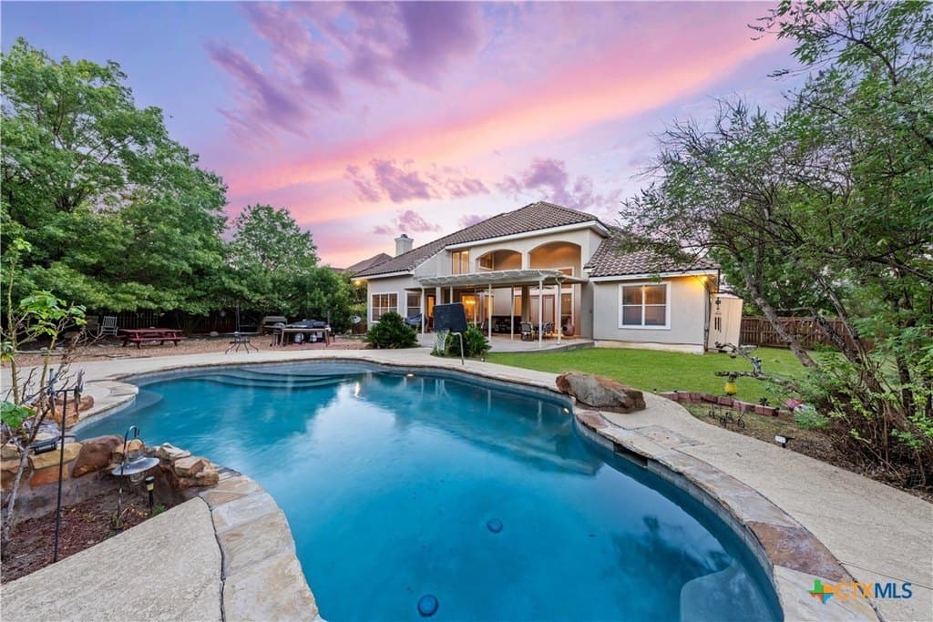 30900 Wood Bine Way, Boerne