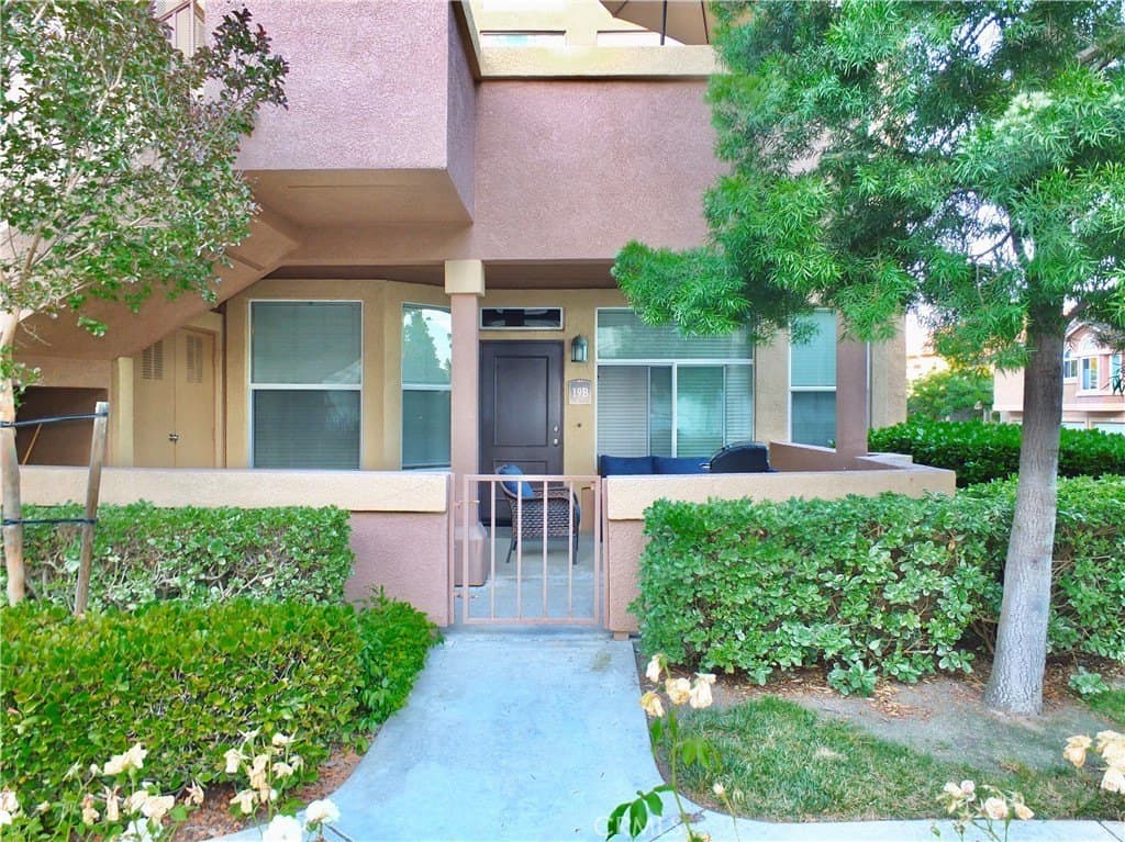 19431 Rue De Valore Apt 19B, Lake Forest