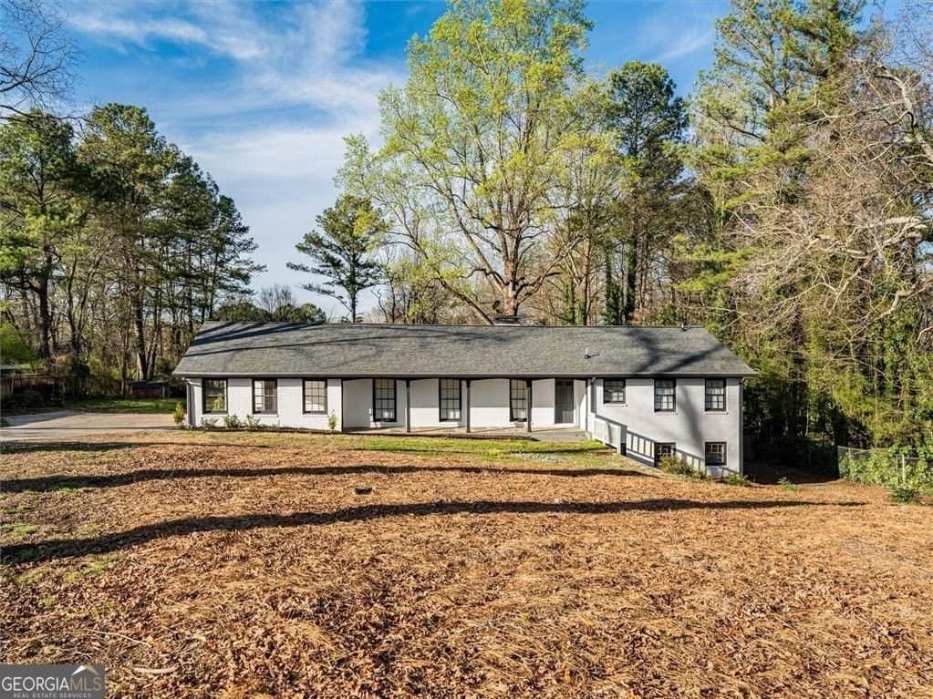 1110 Upper Hembree Rd, Roswell