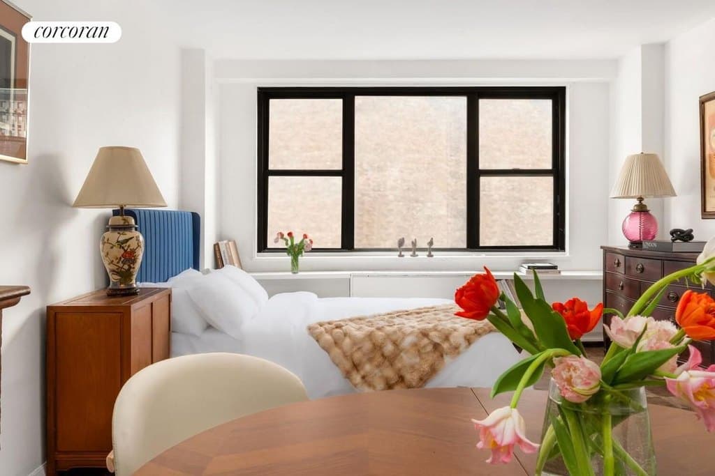 7 E 14th St Apt 1523, New York