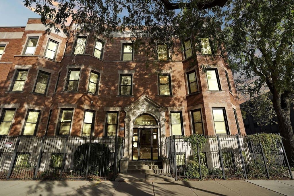 4953 S Michigan Ave Unit 7