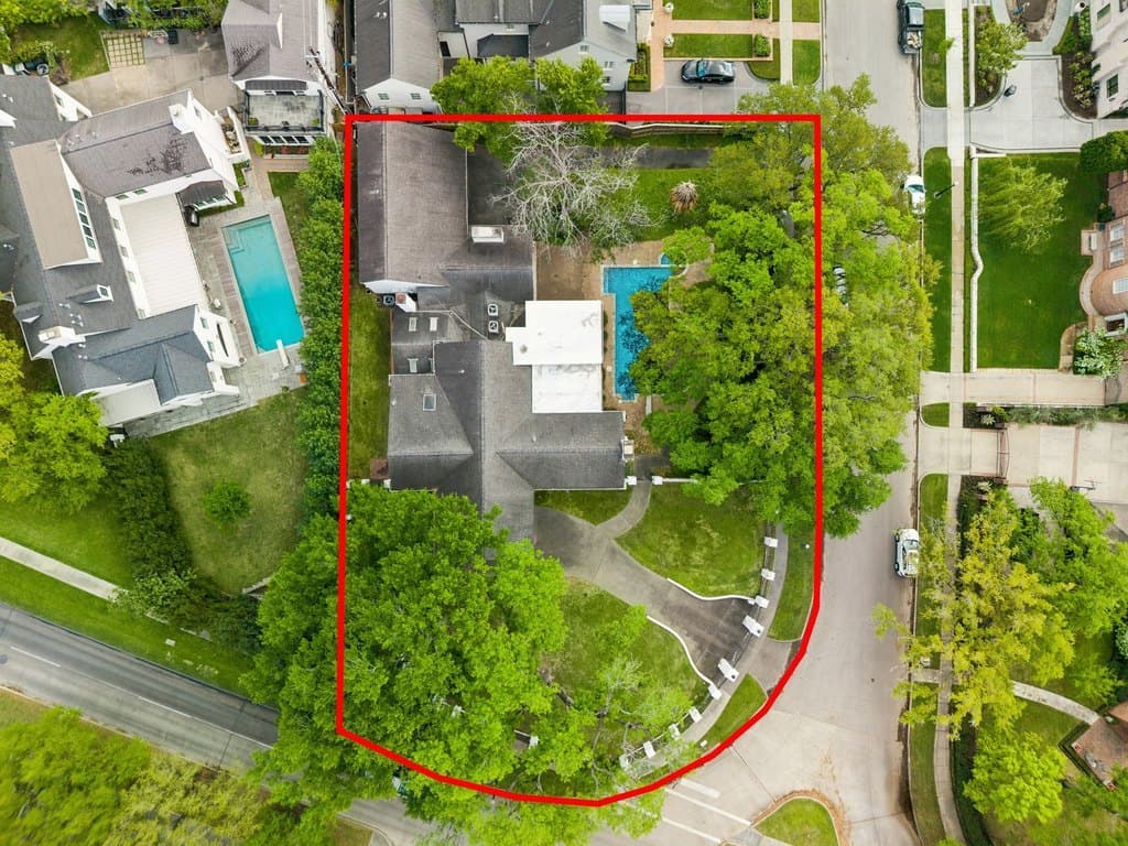 1811 Kirby Dr, Houston