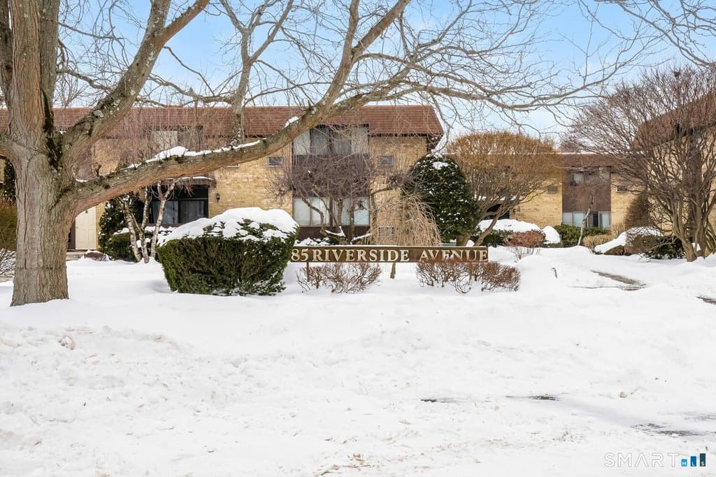 85 Riverside Ave Apt F7, Stamford