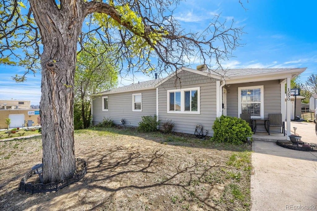 1250 W Tennessee Ave, Denver