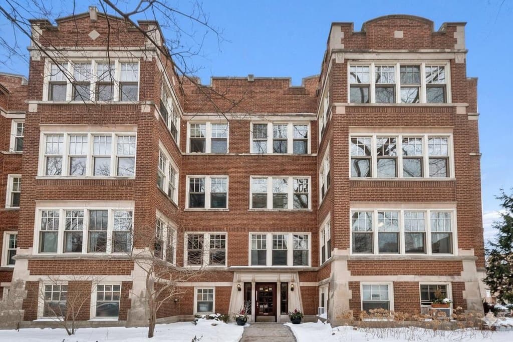 801 Hinman Ave Apt 1, Evanston