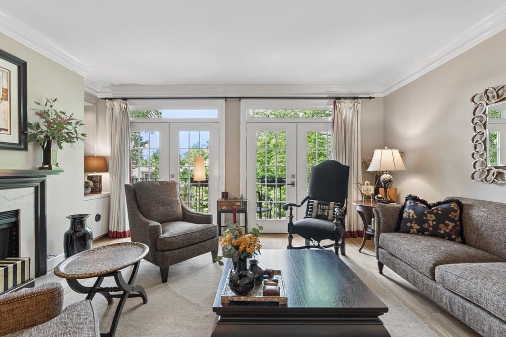 3737 West End Ave Apt 205