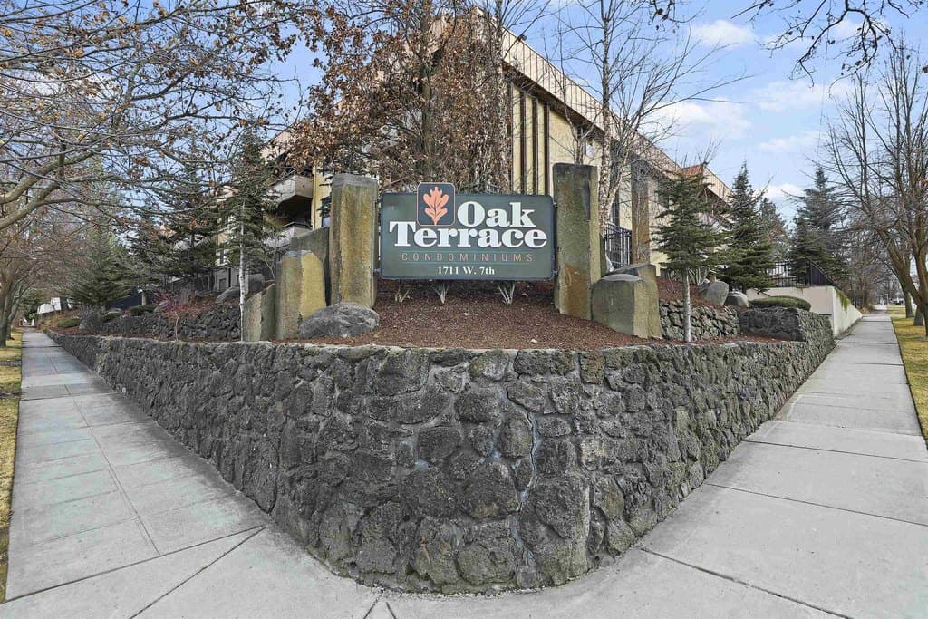 1711 W 7th Ave Apt 208, Spokane