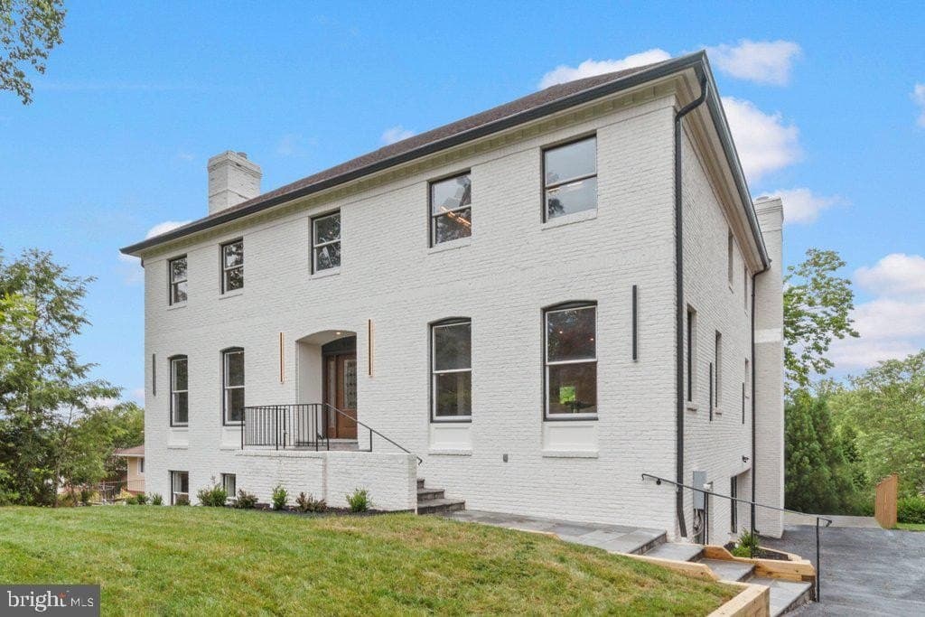 6002 Onondaga Rd