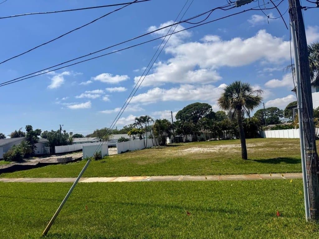 6046 Bayou Grande Blvd NE, Saint Petersburg