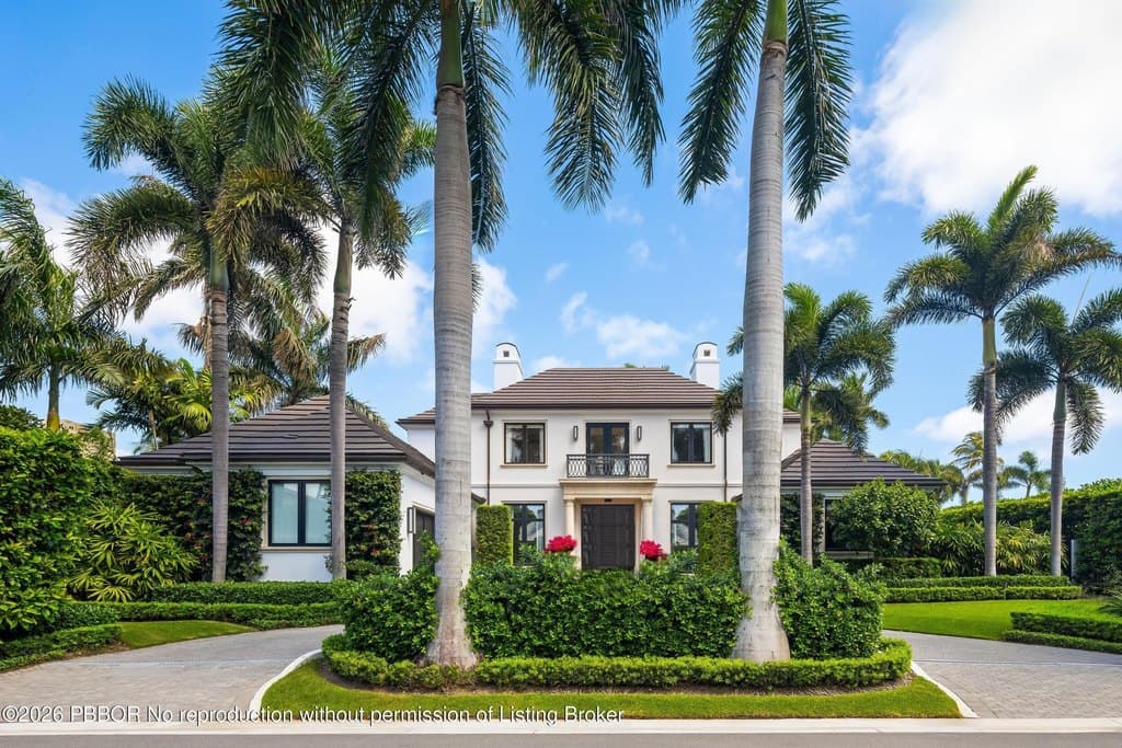 229 Ridgeview Dr, Palm Beach