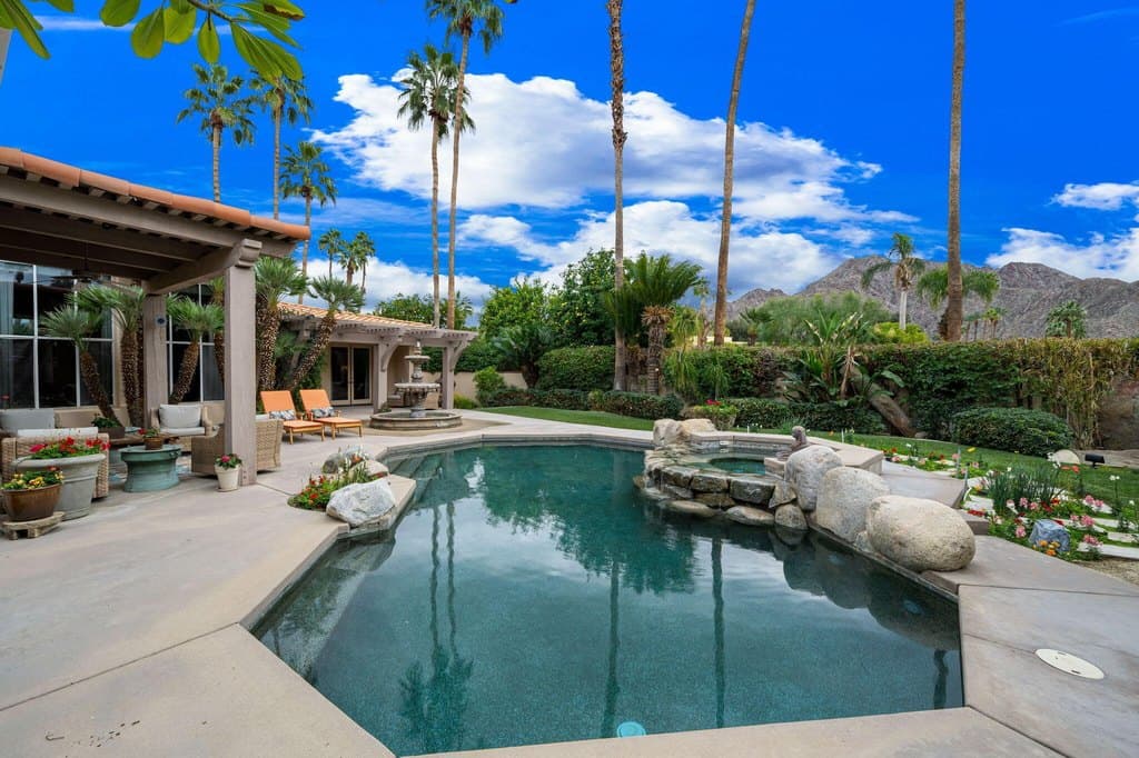 45595 Apache Rd, Indian Wells