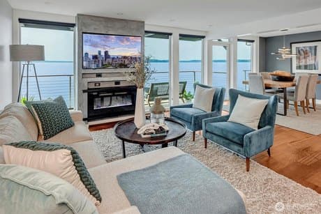 3717 Beach Dr SW Apt 207