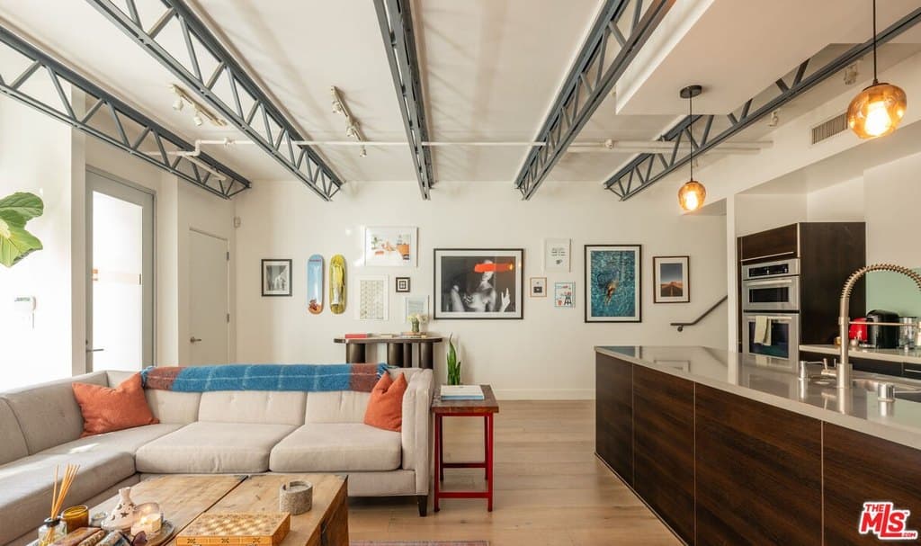 1250 N Harper Ave Unit 411, Los Angeles