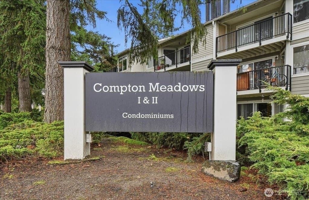 14332 126th Ave NE Apt B304, Kirkland