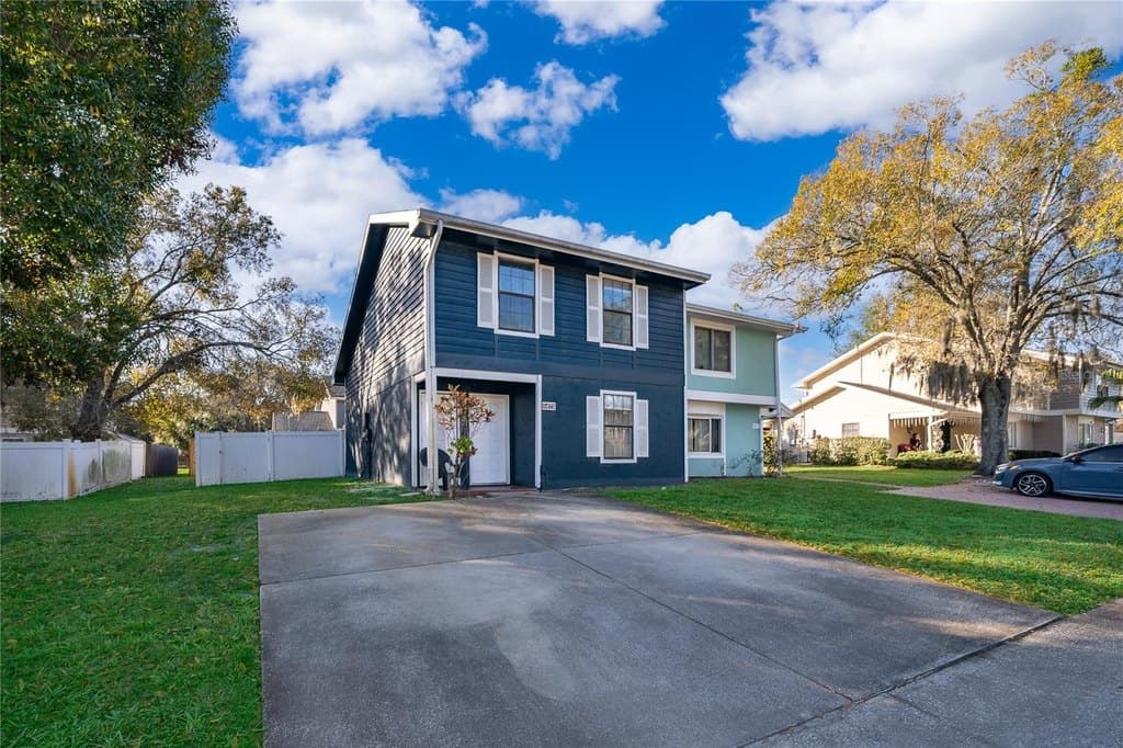 5473 Bracken Ct, Winter Park