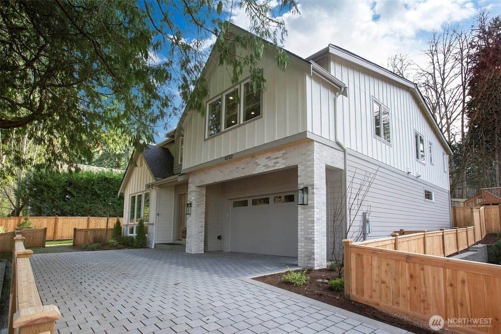 8722 128th Ave NE, Kirkland