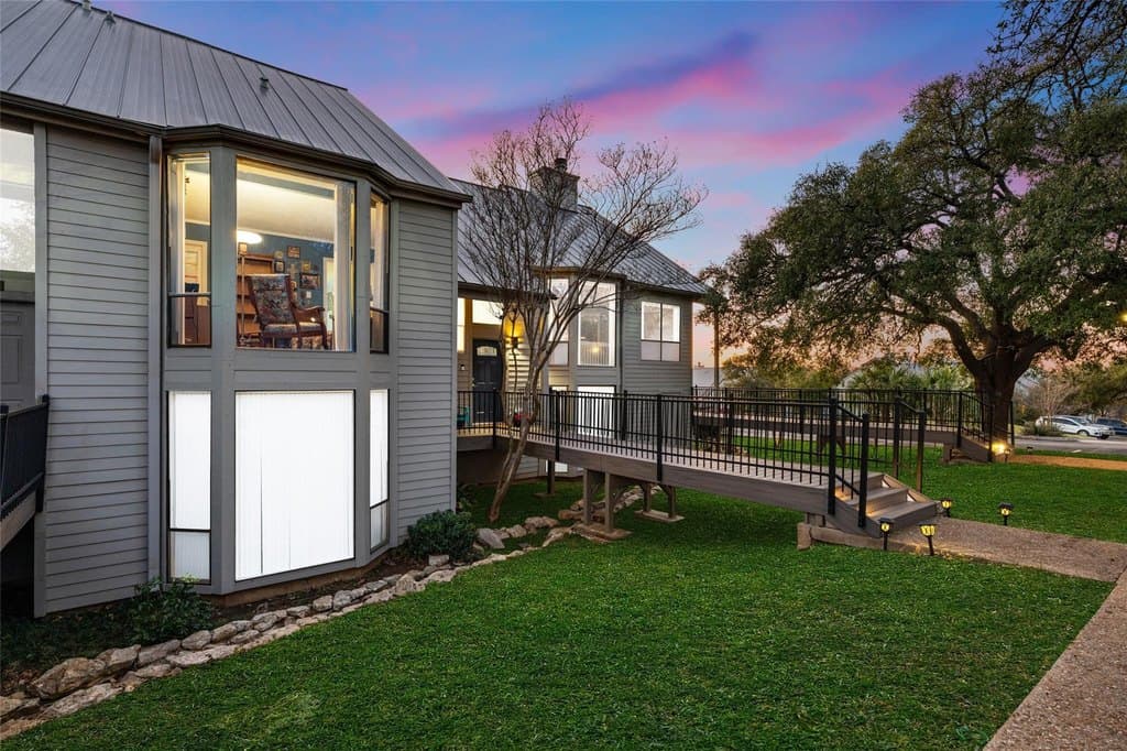 114 World of Tennis Sq Unit 114, Lakeway