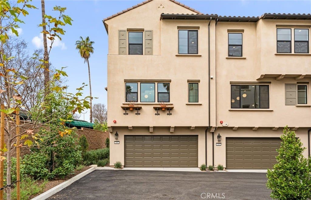 104 Kimberwick Ct, Burbank